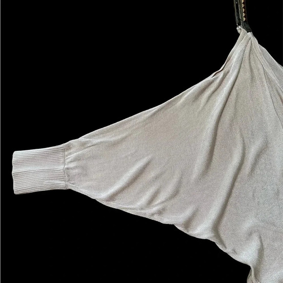 Spaghetti Strap Creme 3/4th Sleeves Top BNWT - Picture 5 of 7